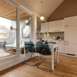 Homiestay City-apartment, Balkon & Parkplatz , Würzburg Duitsland